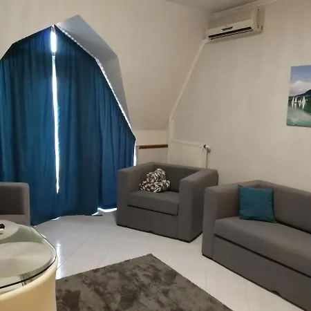 Lelle Molo Studio Apartman *