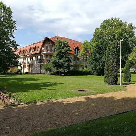 Lelle Molo Studio Apartman Apartament Balatonlelle
